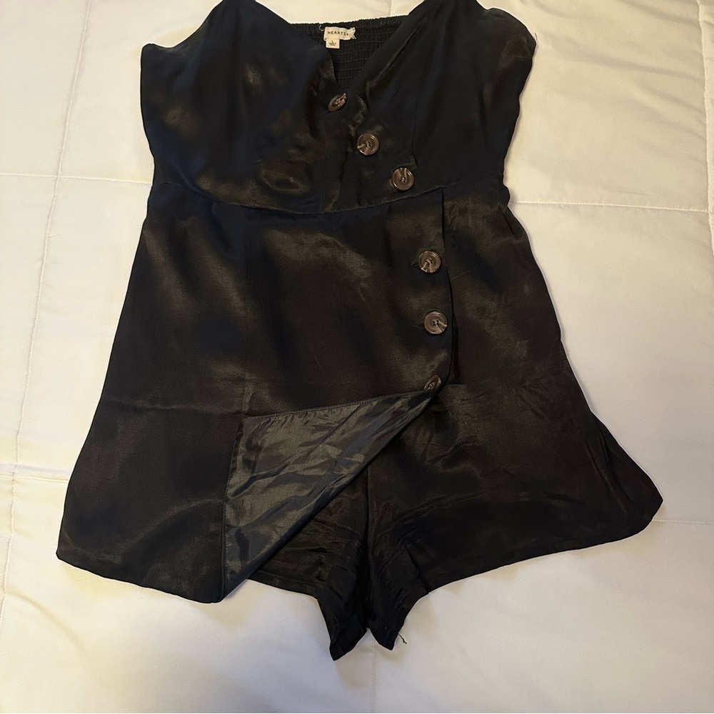 LA Hearts Black Lightweight Romper size L(b5